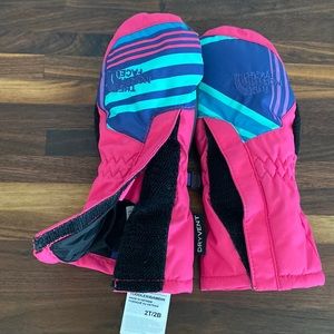 The North Face dry vent toddler mittens